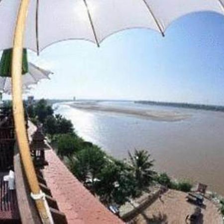 Sengtawan Riverside Hotel Vientiane Buitenkant foto