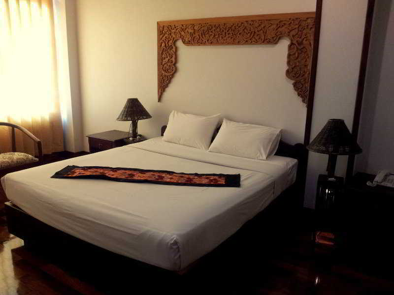 Sengtawan Riverside Hotel Vientiane Buitenkant foto